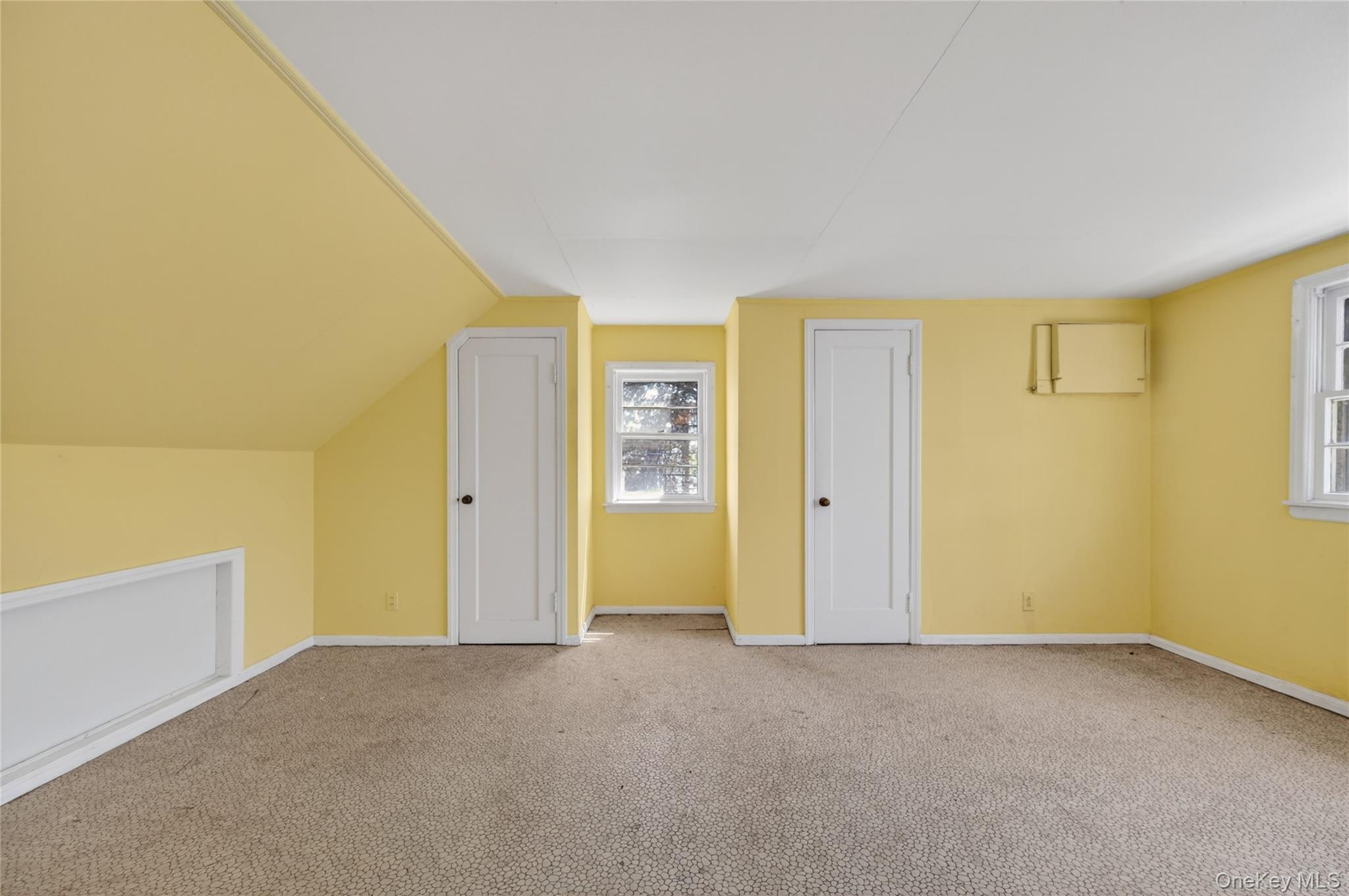  160 Albermarle Avenue, Valley Stream, NY, 11580 - 物件實景