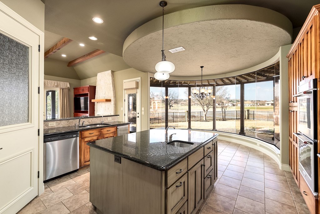 Kerrville, Texas, 78028, United States, 3 Bedrooms Bedrooms, ,3 BathroomsBathrooms,Residential,For Sale,2022585