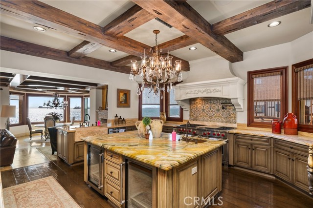 Long Beach, California, 90803, United States, 6 Bedrooms Bedrooms, ,8 BathroomsBathrooms,Residential,For Sale,1835519