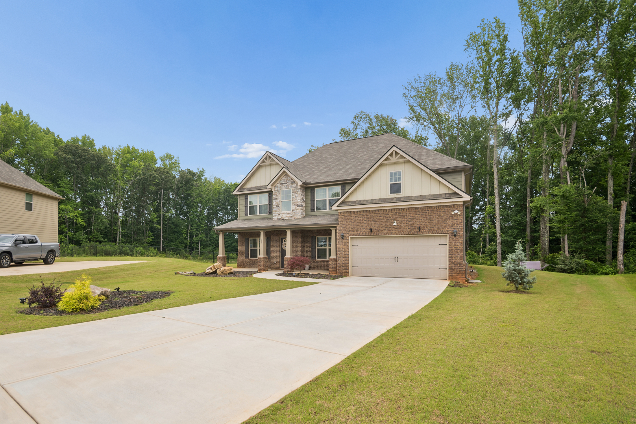  Thoughtfully Designed Home in Private, Nine Oaks Neighborhood - 物件實景