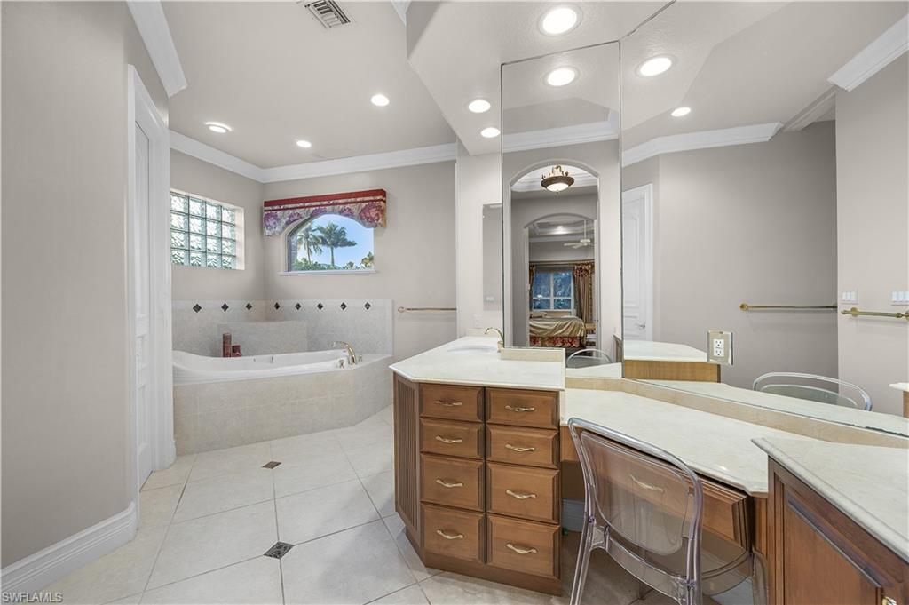 Naples, Florida, 34102, United States, 4 Bedrooms Bedrooms, ,4 BathroomsBathrooms,Residential,For Sale,1989384