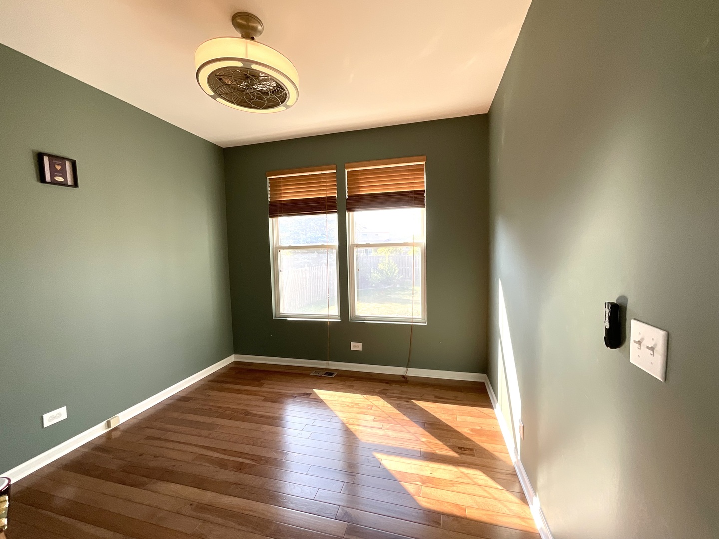 Bolingbrook, Illinois, 60490, United States, 4 Bedrooms Bedrooms, ,3 BathroomsBathrooms,Residential,For Sale,1958387