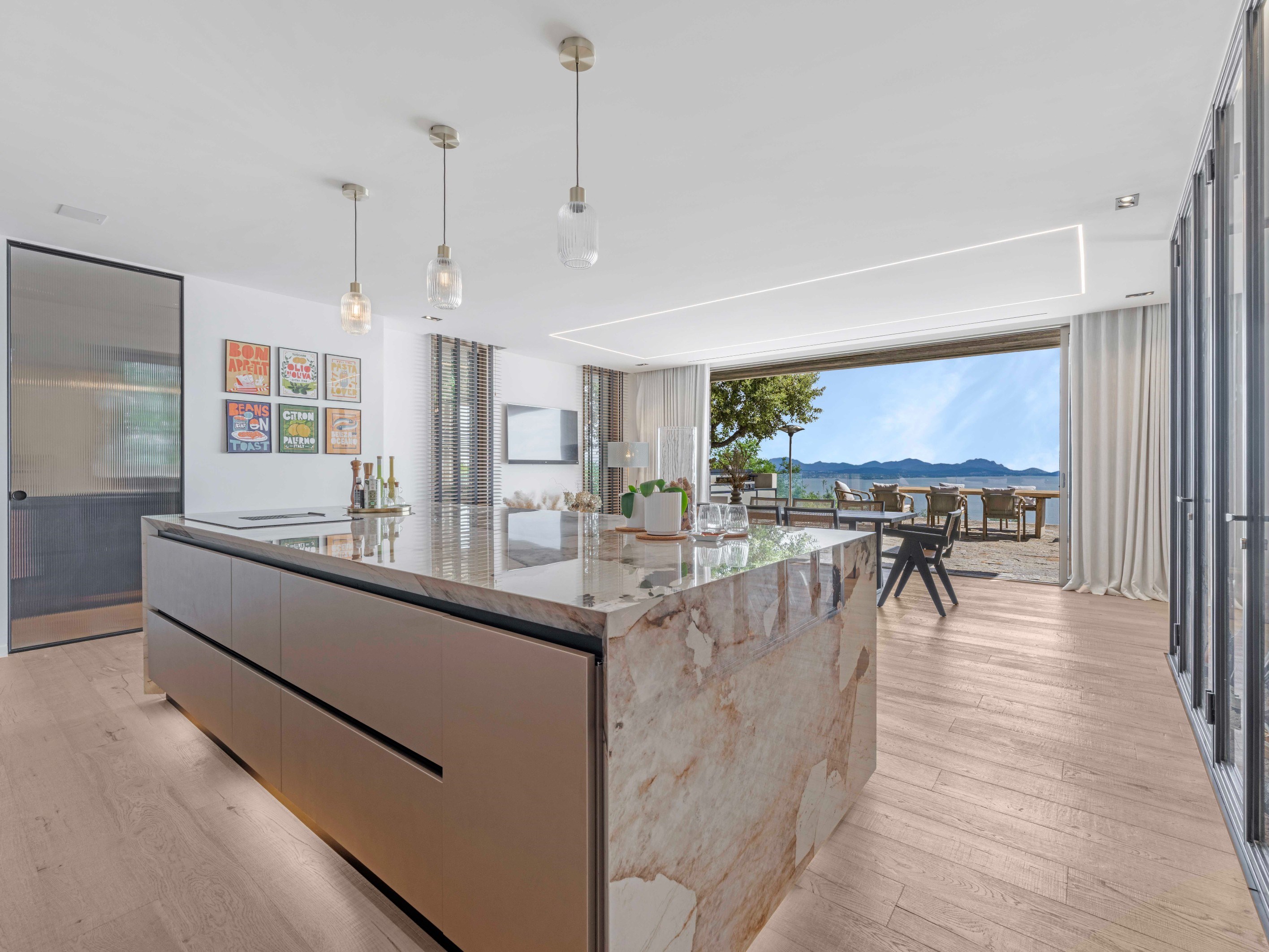  Luxury villa in Les Issambres with panoramic sea view and infinity pool - 物件實景