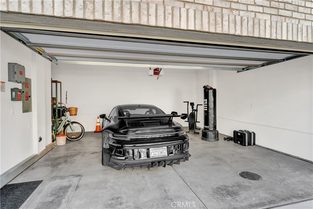 Covina, California, 91723, United States, 3 Bedrooms Bedrooms, ,3 BathroomsBathrooms,Residential,For Sale,1915122