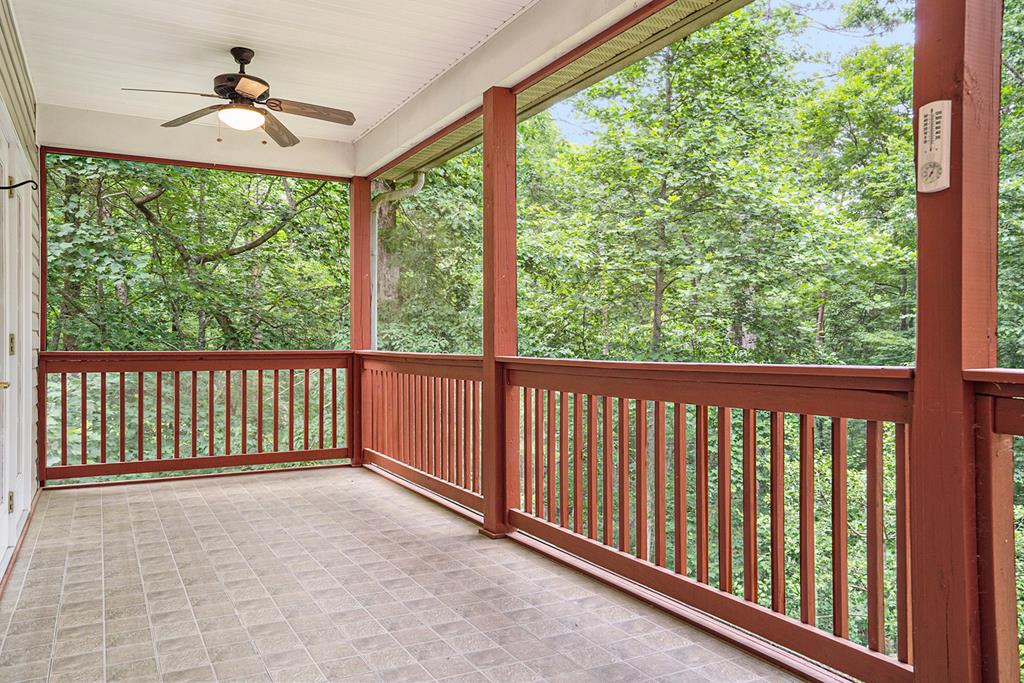 Ellijay, Georgia, 30536, United States, 5 Bedrooms Bedrooms, ,4 BathroomsBathrooms,Residential,For Sale,1859023