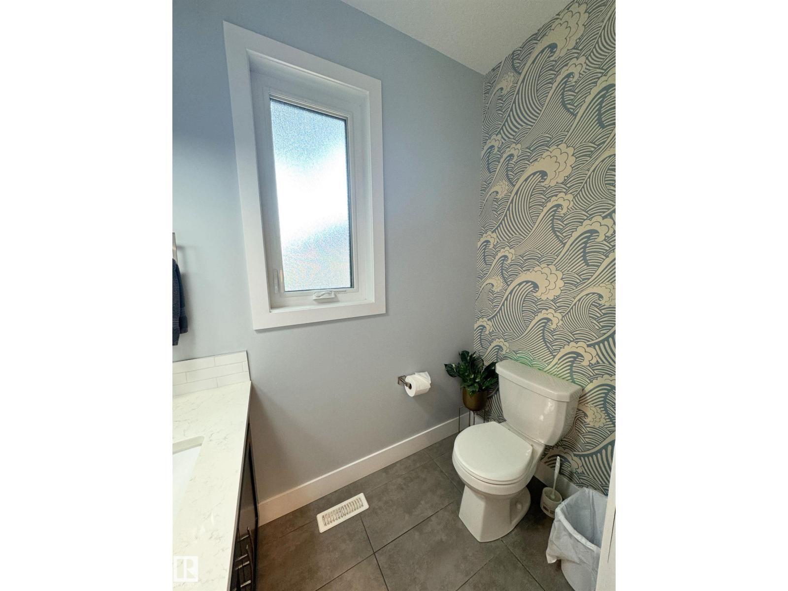 EDMONTON, Alberta, T5R 1G7, CA, 4 Bedrooms Bedrooms, ,2 BathroomsBathrooms,Residential,For Sale,1911757