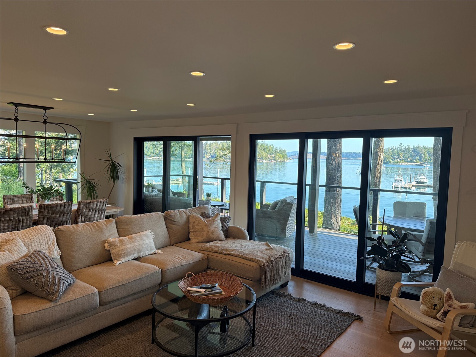 Friday Harbor, Washington, 98250, United States, 2 Bedrooms Bedrooms, ,1 BathroomBathrooms,Residential,For Sale,1829489
