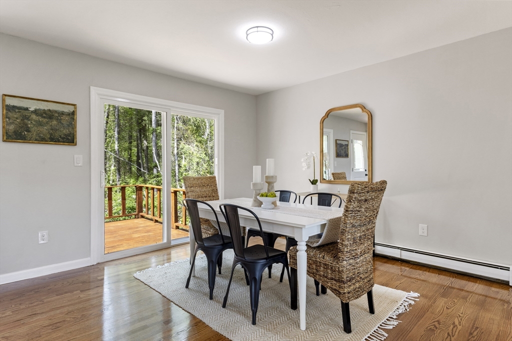 Mansfield, Massachusetts, 02048, United States, 4 Bedrooms Bedrooms, ,2 BathroomsBathrooms,Residential,For Sale,1942588