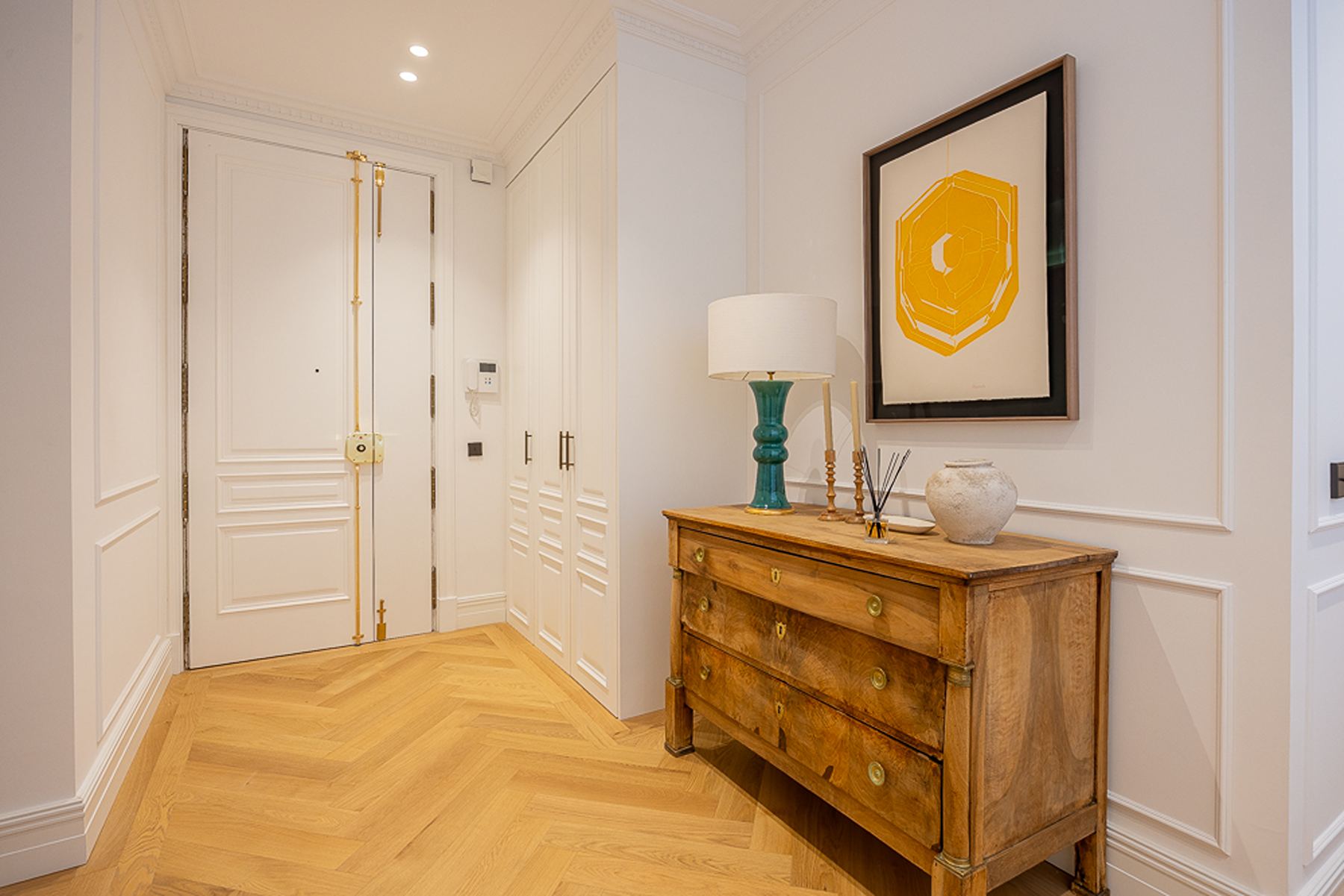  Exclusive flat with 3 suites in a classic building in Almagro, Madrid - 物件實景