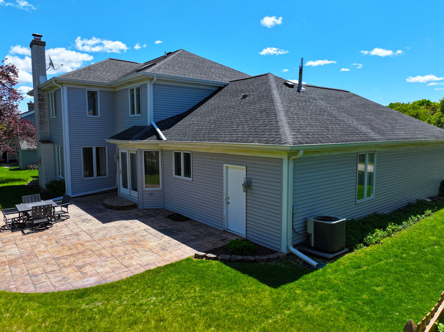 Palatine, Illinois, 60067, United States, 4 Bedrooms Bedrooms, ,4 BathroomsBathrooms,Residential,For Sale,1921870