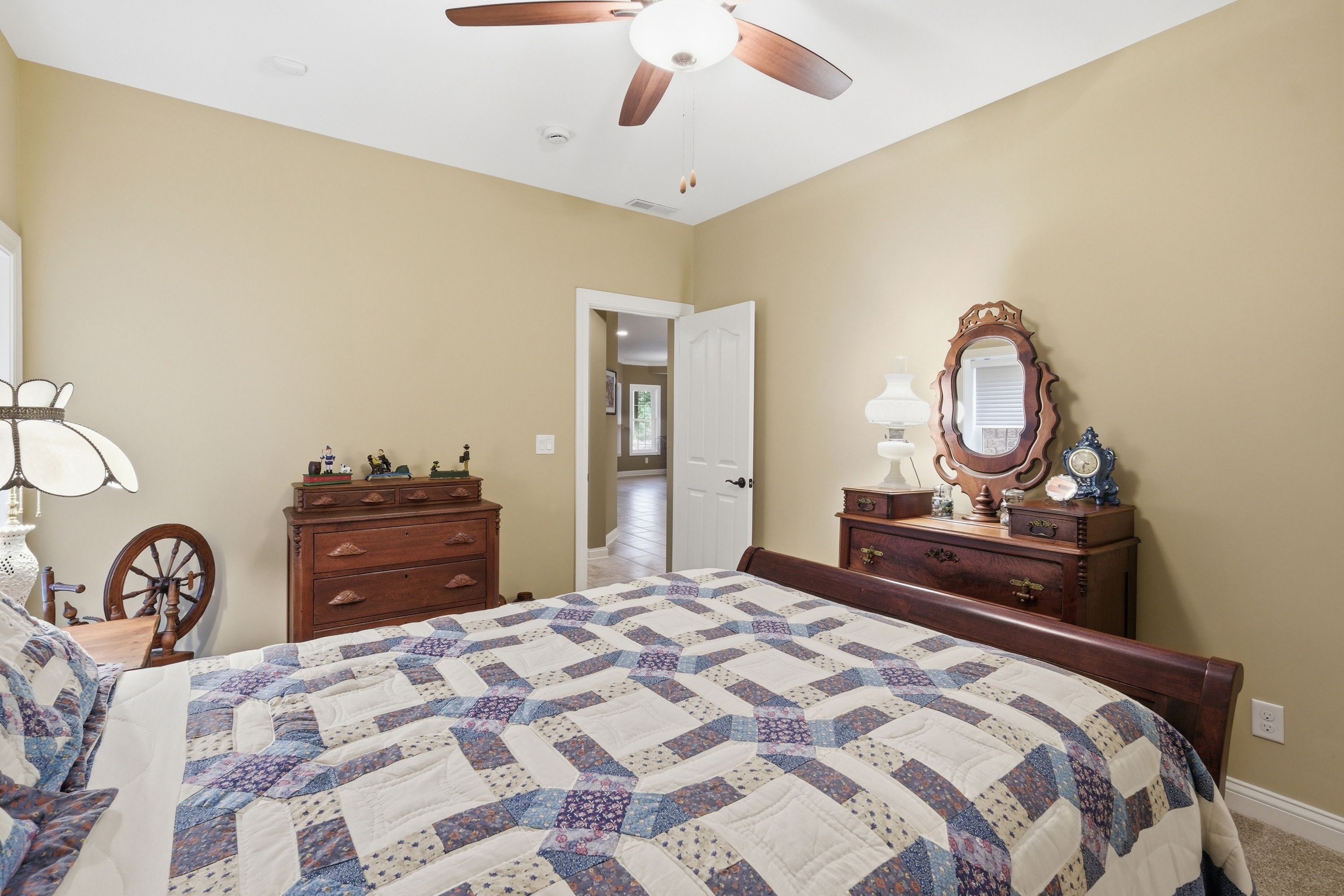  18108 Bellavista Place, Louisville, KY 40245 - 物件實景