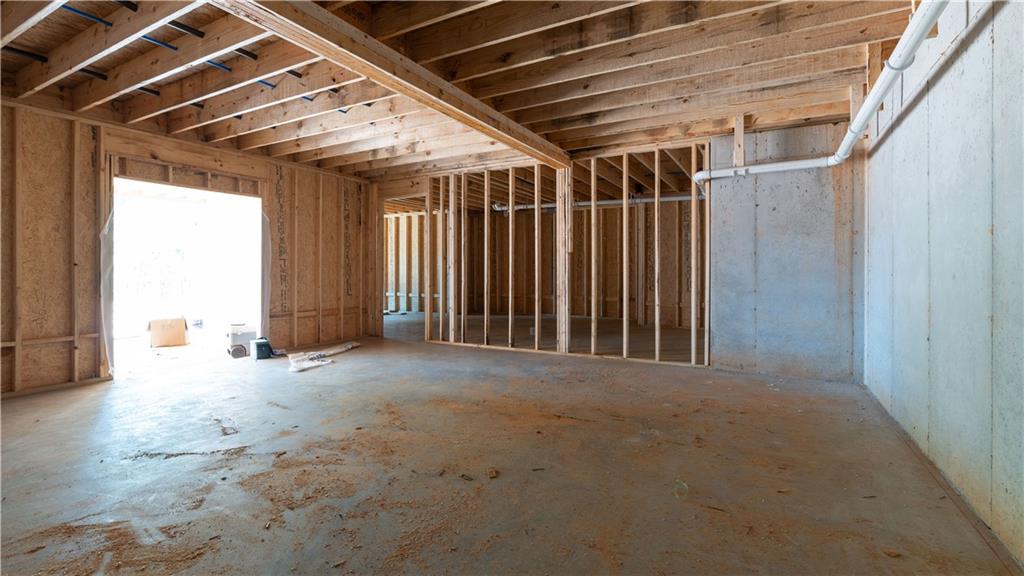 Carrollton, Georgia, 30116, United States, 4 Bedrooms Bedrooms, ,4 BathroomsBathrooms,Residential,For Sale,1897313