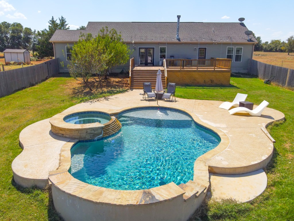 Lexington, Texas, 78947, United States, 4 Bedrooms Bedrooms, ,3 BathroomsBathrooms,Residential,For Sale,2002200