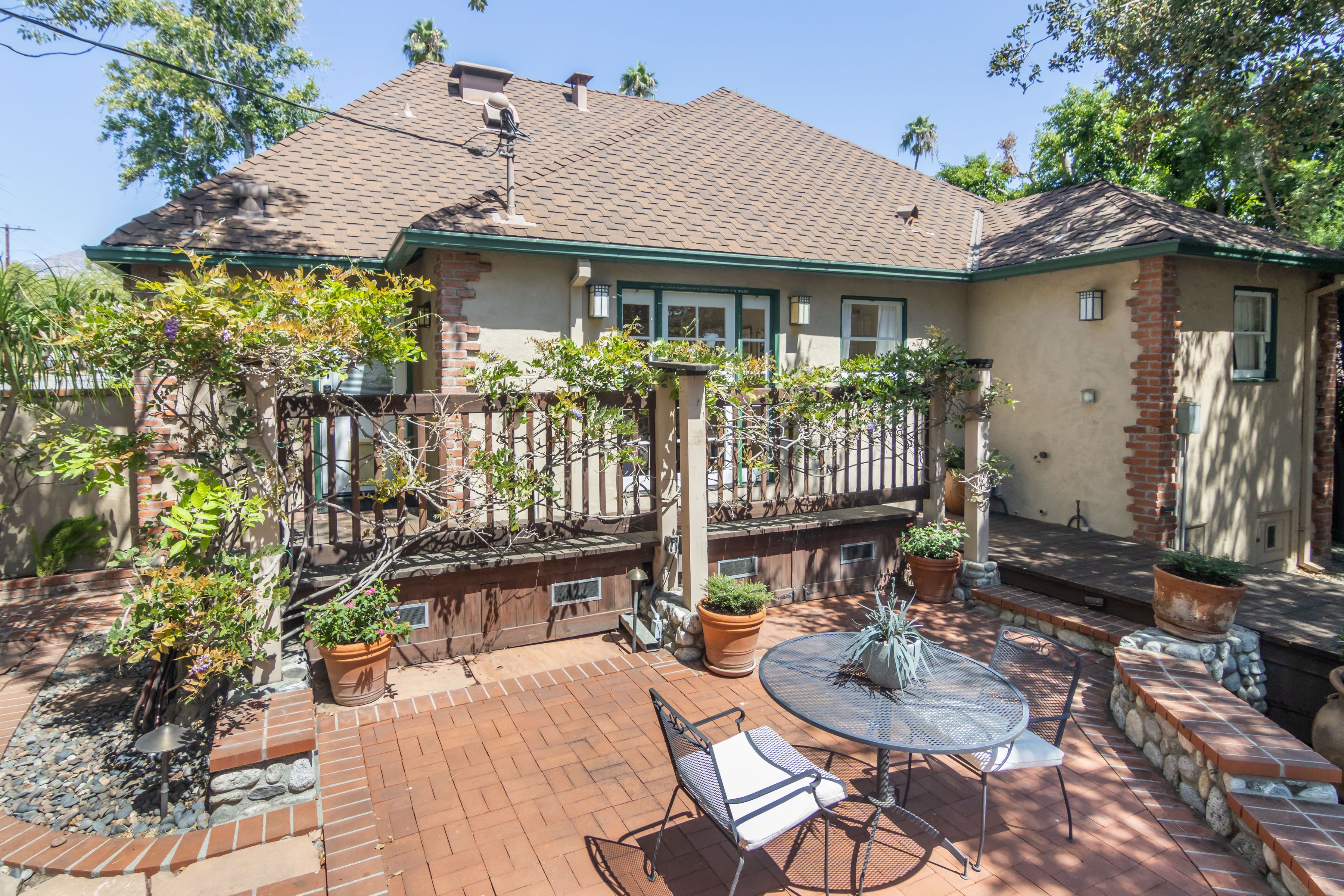  Charming 1929 English Revival on a Premier Pasadena Corner Lot - 物件實景