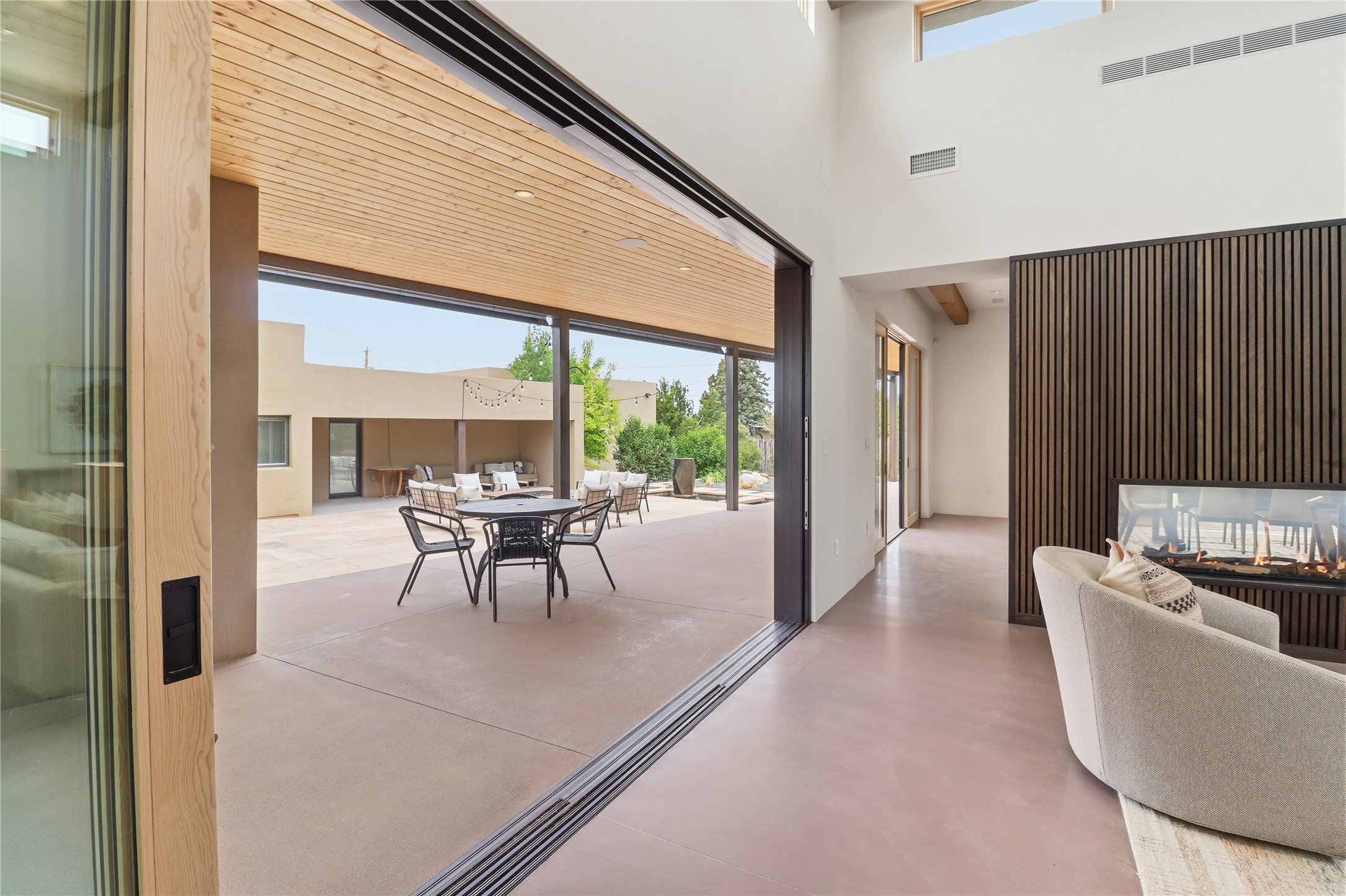  123 E. Lupita Road - 物件實景