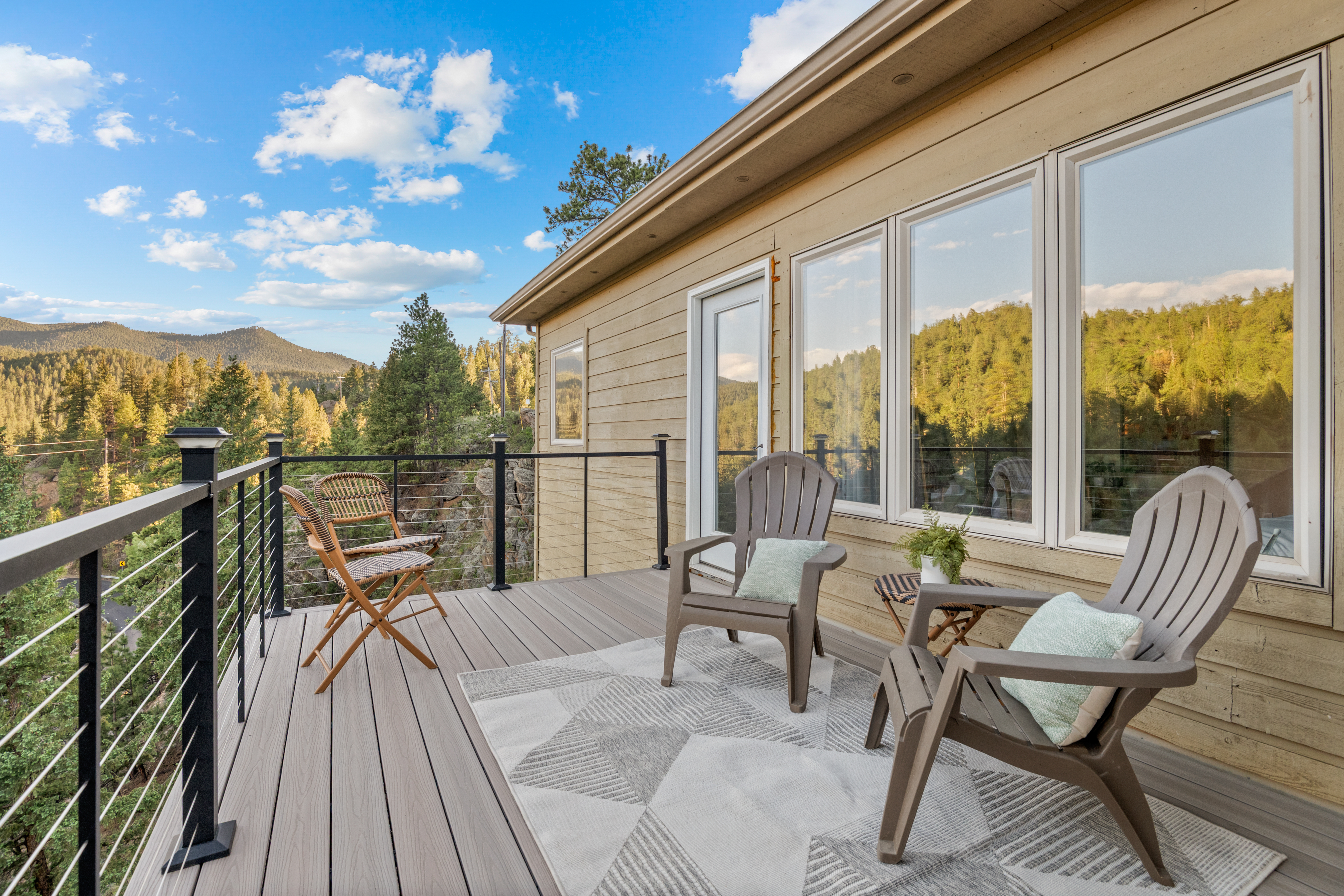 Bear Creek Canyon Mountain Home with Decks, Views & Main Level Living - 物件實景