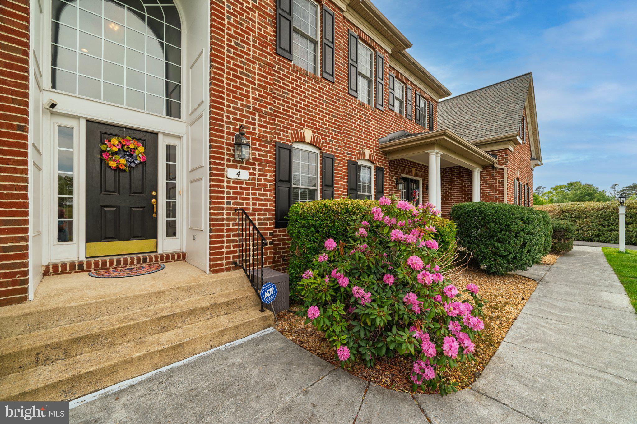 Middletown, Virginia, 22645, United States, 6 Bedrooms Bedrooms, ,6 BathroomsBathrooms,Residential,For Sale,2044764