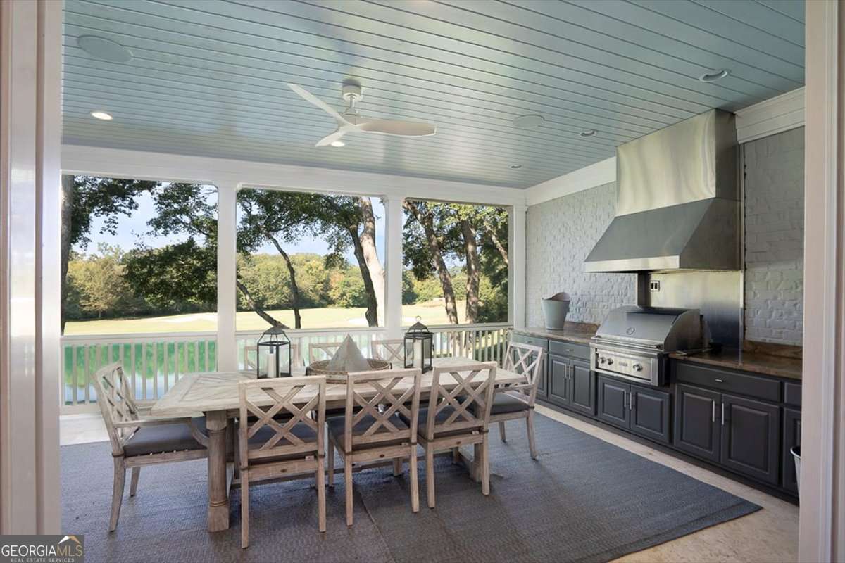 Statham, Georgia, 30666, United States, 6 Bedrooms Bedrooms, ,7 BathroomsBathrooms,Residential,For Sale,1991393