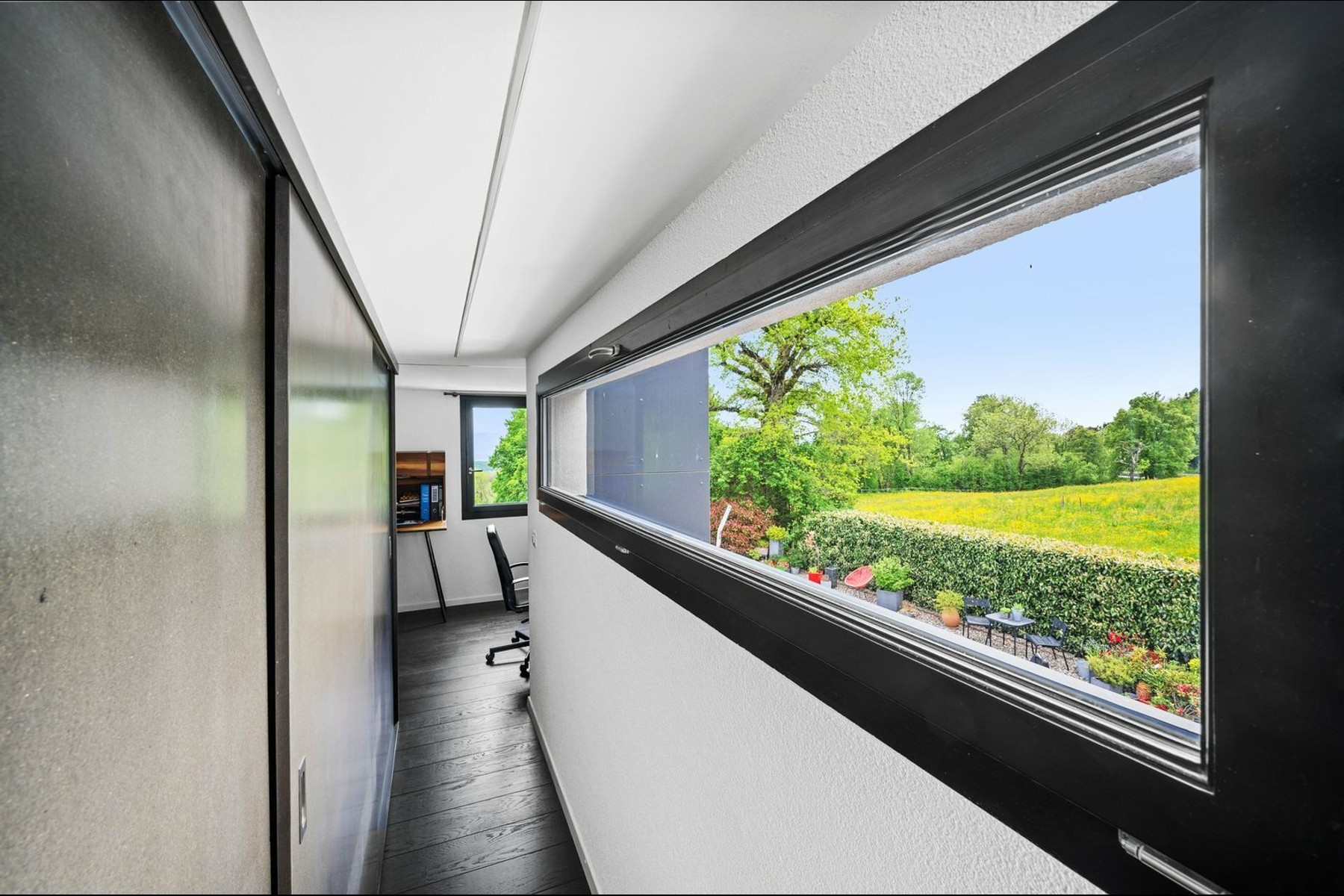  Contemporary villa with lake and Alpine views - 物件實景