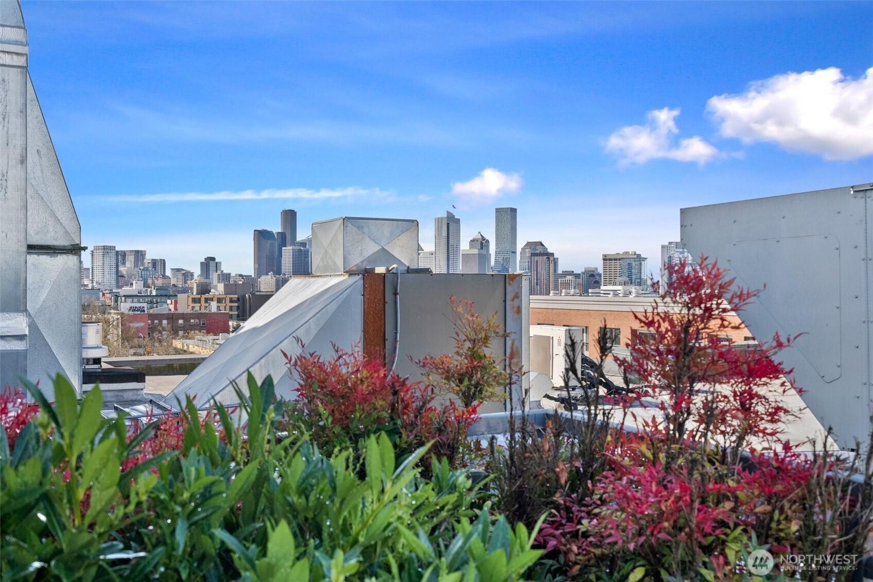 SEATTLE, Washington, 98102, United States, 1 Bedroom Bedrooms, ,2 BathroomsBathrooms,Residential,For Sale,1752958