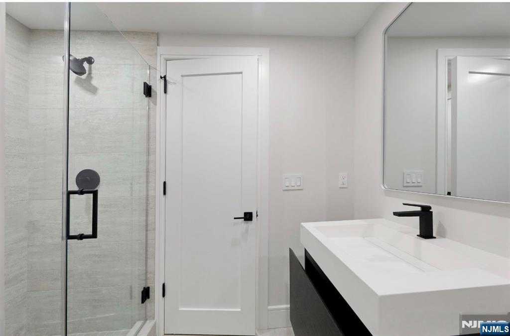 Haworth, New Jersey, 07641, United States, 6 Bedrooms Bedrooms, ,7 BathroomsBathrooms,Residential,For Sale,1989640