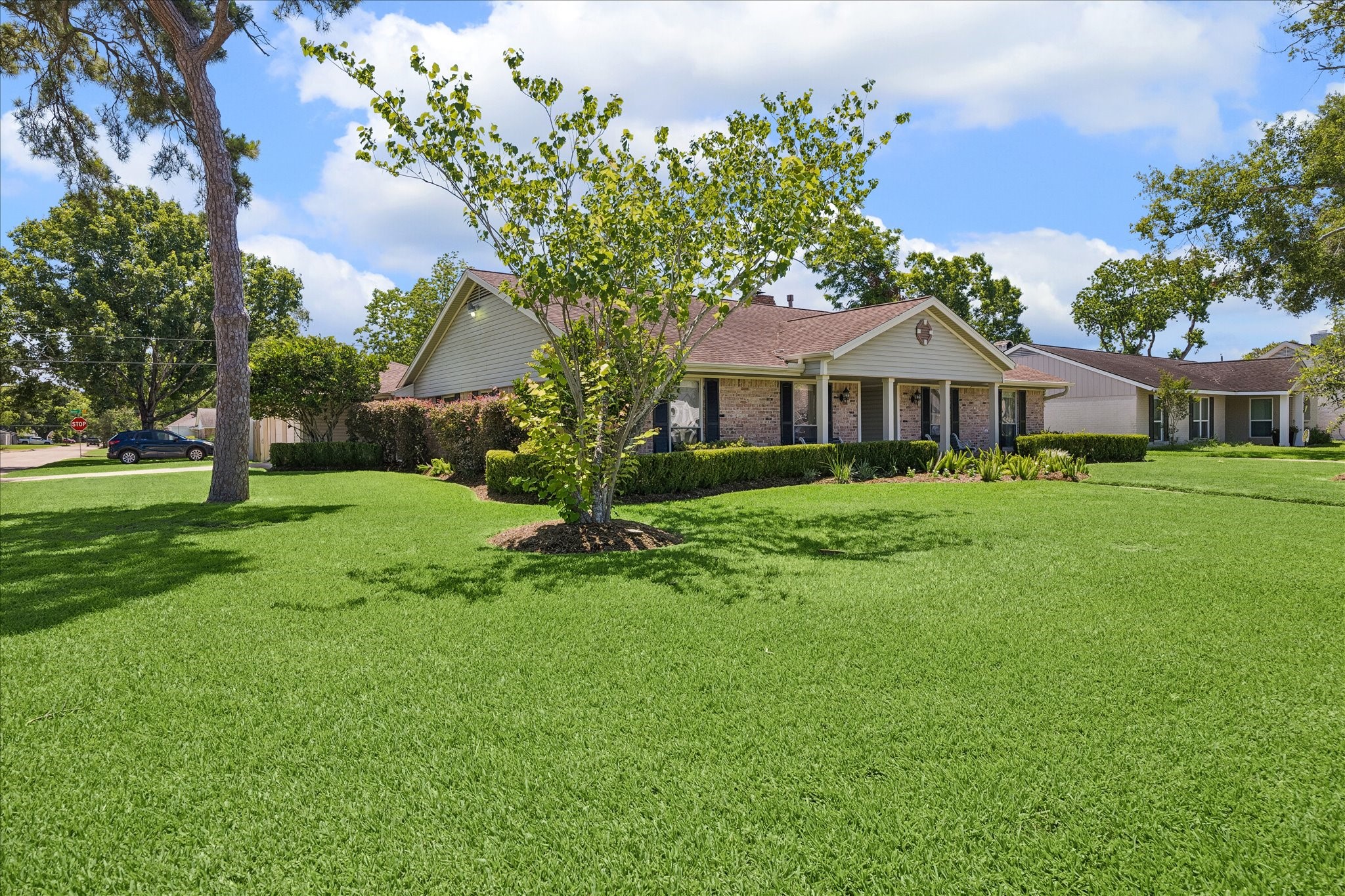  2534 Anniston Drive - 物件實景