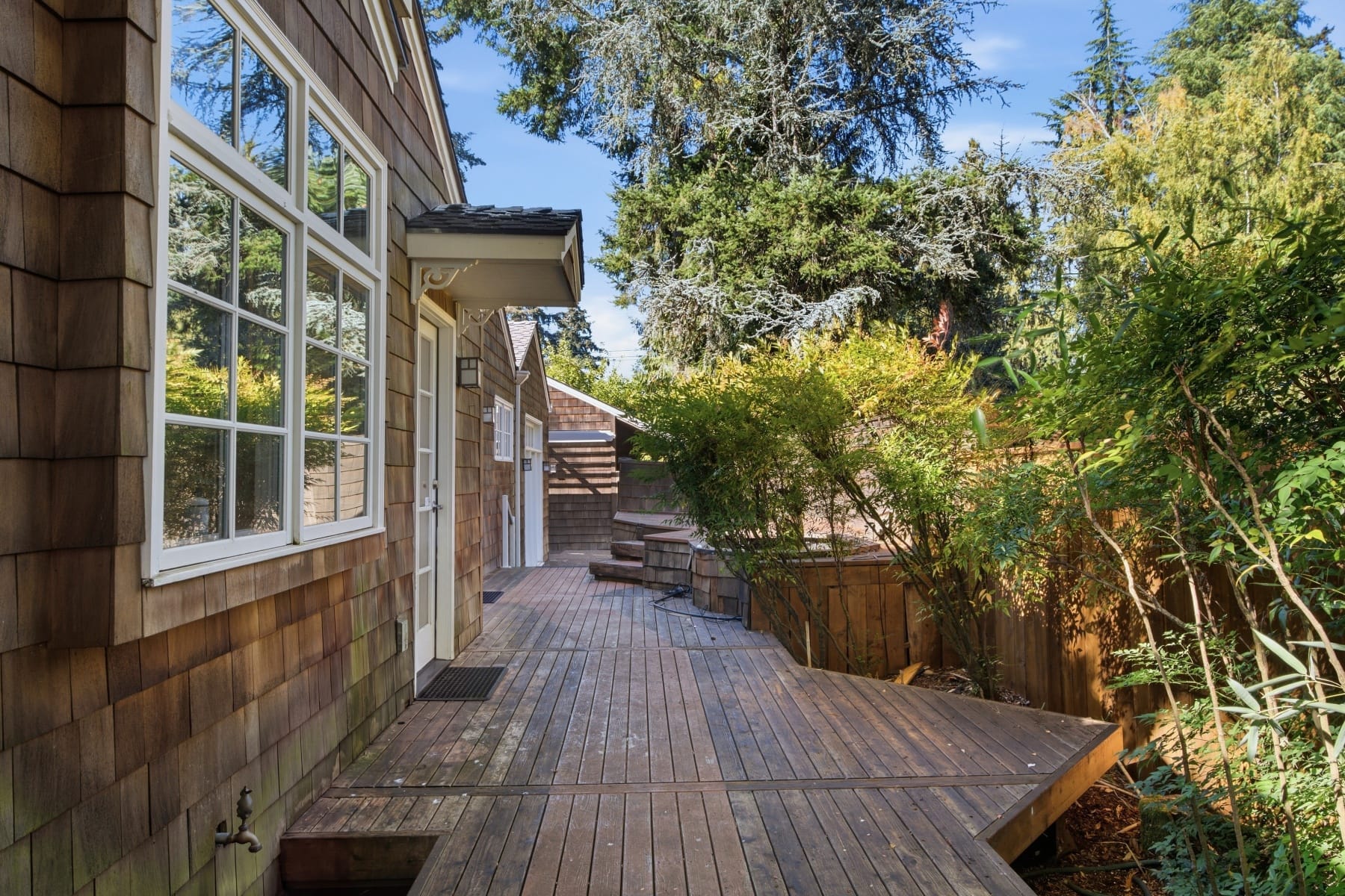  3750 UPPER DR Lake Oswego, OR 97035 - 物件實景