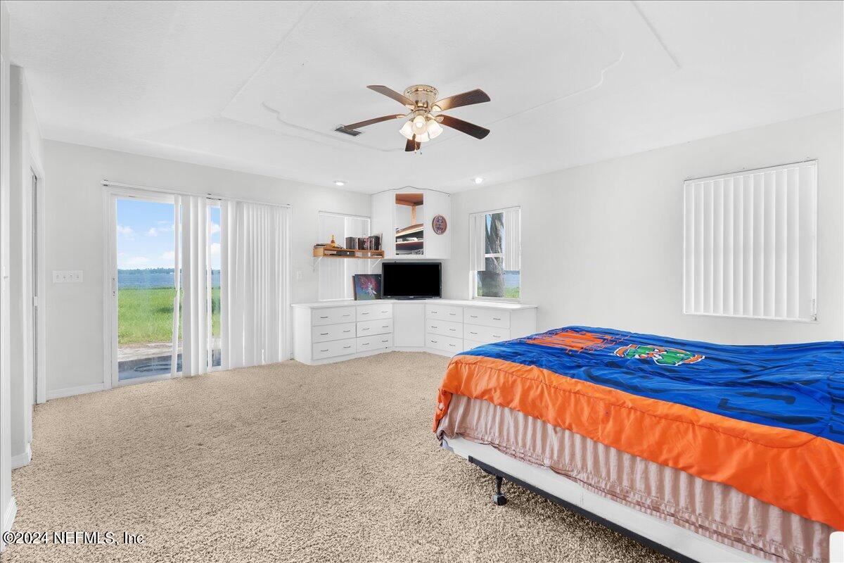 East Palatka, Florida, 32131, United States, 4 Bedrooms Bedrooms, ,4 BathroomsBathrooms,Residential,For Sale,1922938