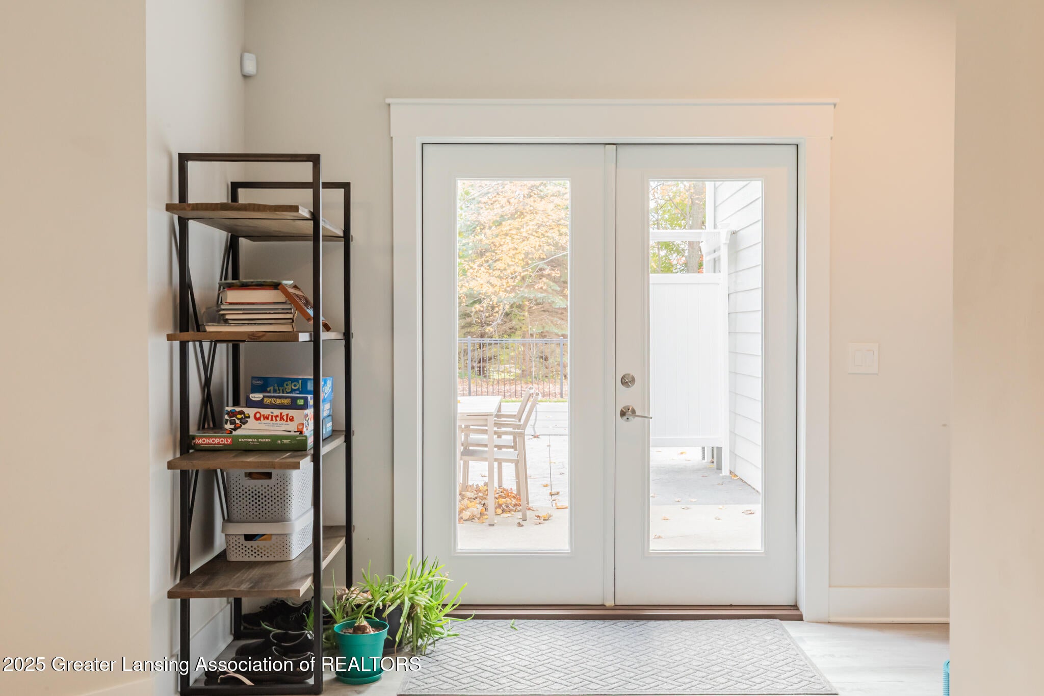 East Lansing, Michigan, 48823, United States, 5 Bedrooms Bedrooms, ,5 BathroomsBathrooms,Residential,For Sale,1987715