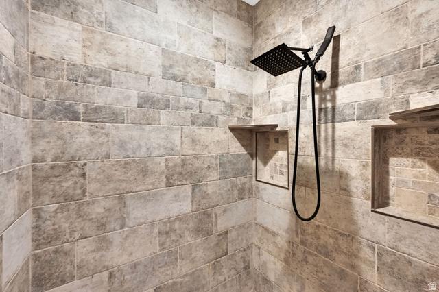 Herriman, Utah, 84096, United States, 5 Bedrooms Bedrooms, ,3 BathroomsBathrooms,Residential,For Sale,2010355