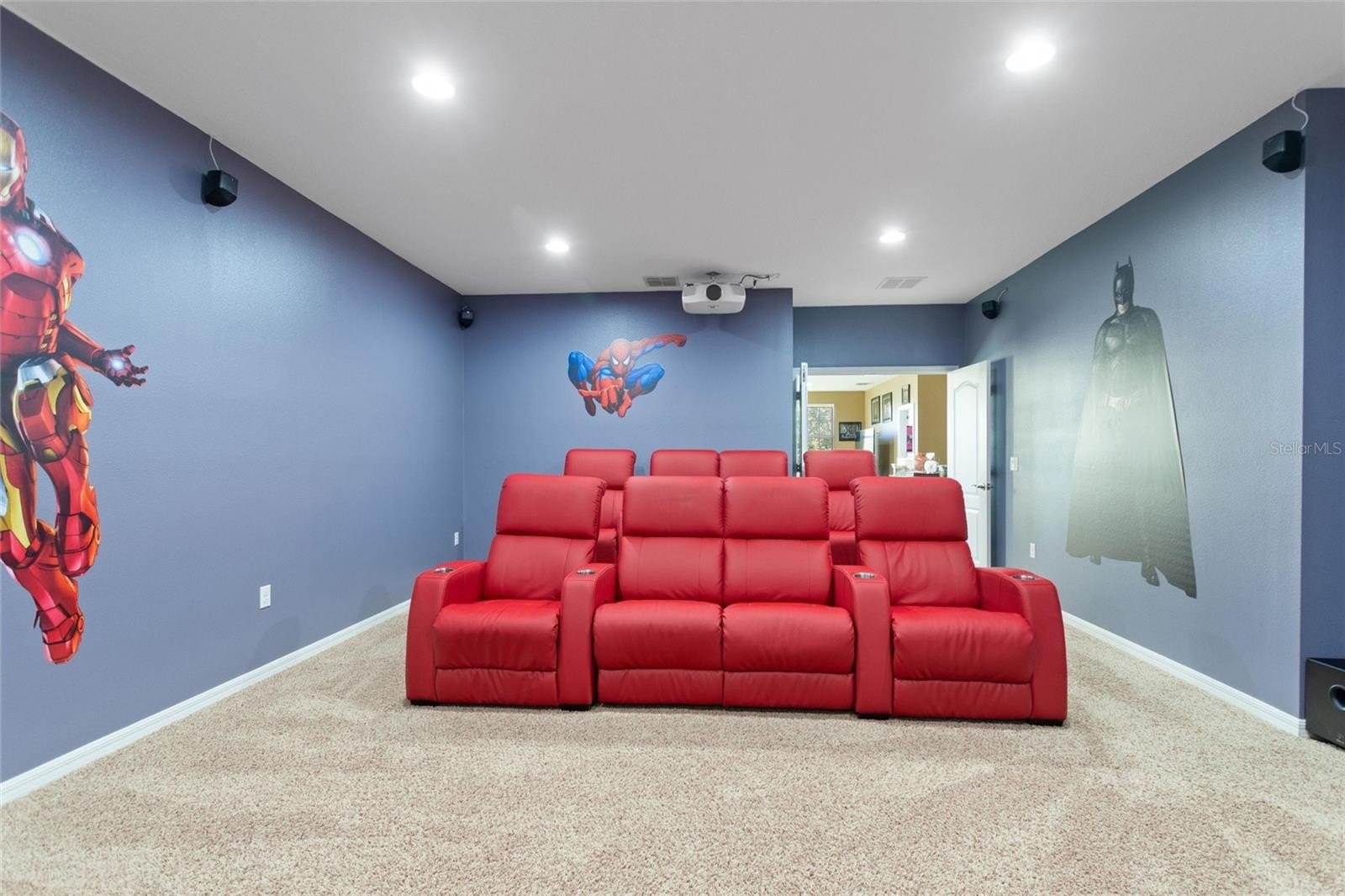 AUBURNDALE, Florida, 33823, United States, 5 Bedrooms Bedrooms, ,5 BathroomsBathrooms,Residential,For Sale,1986097