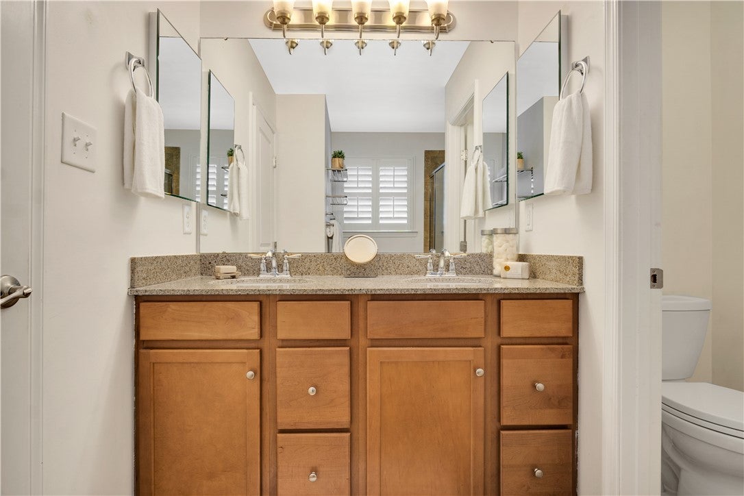 Toano, Virginia, 23168, United States, 3 Bedrooms Bedrooms, ,3 BathroomsBathrooms,Residential,For Sale,1971503