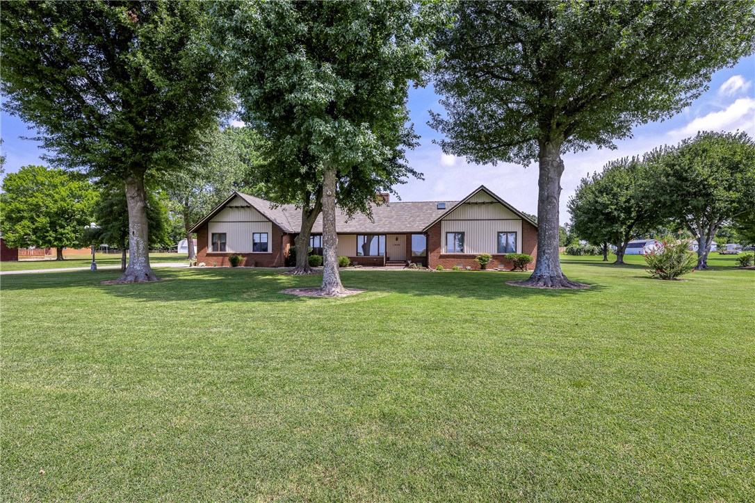Lowell, Arkansas, 72745, United States, 4 Bedrooms Bedrooms, ,2 BathroomsBathrooms,Residential,For Sale,1932049