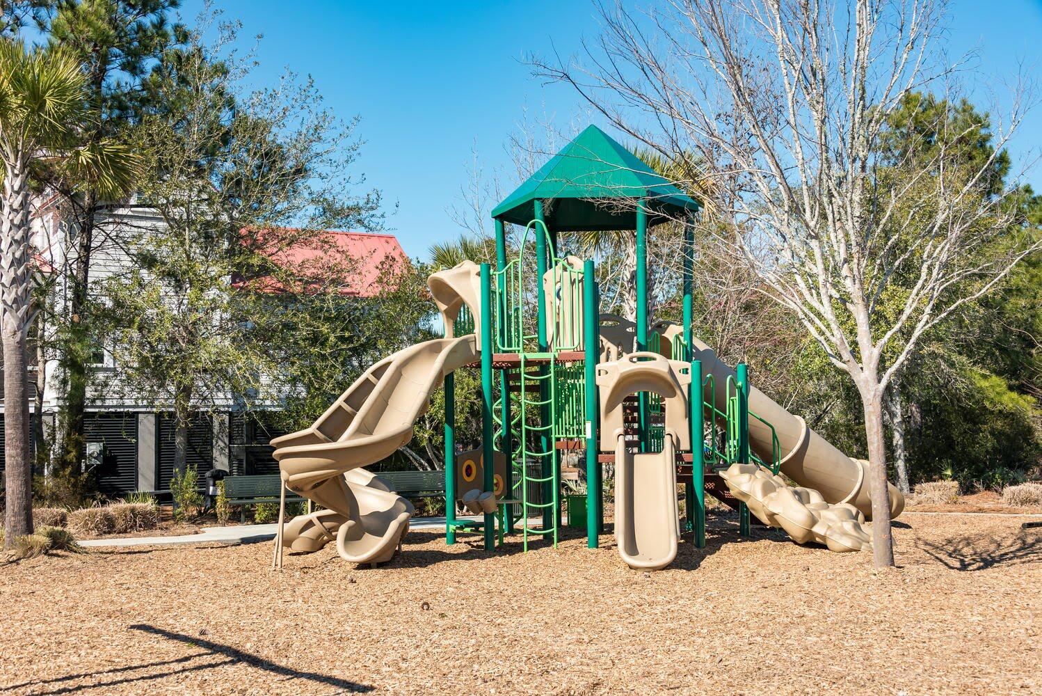 Mount Pleasant, South Carolina, 29466, United States, 4 Bedrooms Bedrooms, ,4 BathroomsBathrooms,Residential,For Sale,1838188