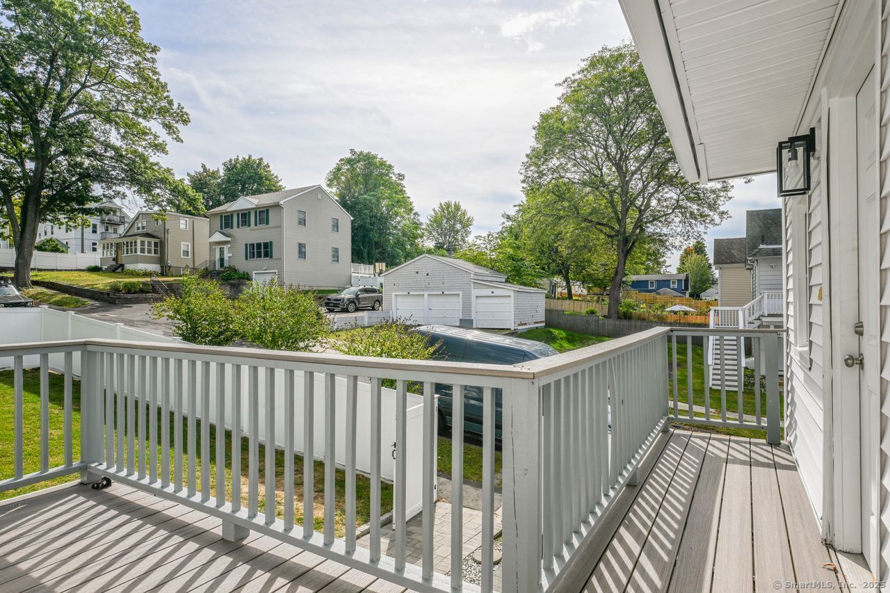 Wallingford, Connecticut, 06492, United States, 6 Bedrooms Bedrooms, ,4 BathroomsBathrooms,Residential,For Sale,1989730