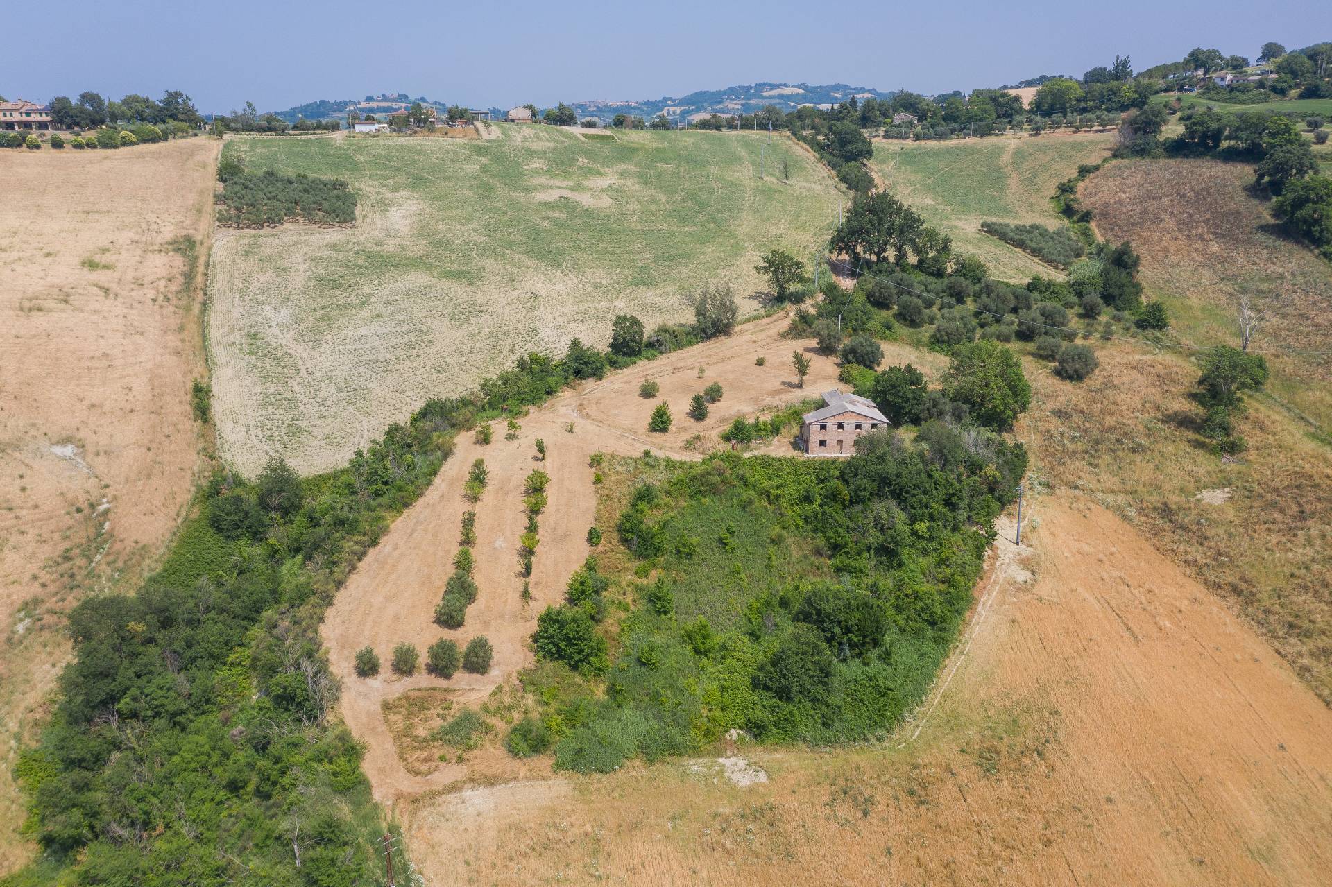 Montelabbate, Pesaro e Urbino, 61025, IT, 4 Bedrooms Bedrooms, ,3 BathroomsBathrooms,Residential,For Sale,1876192