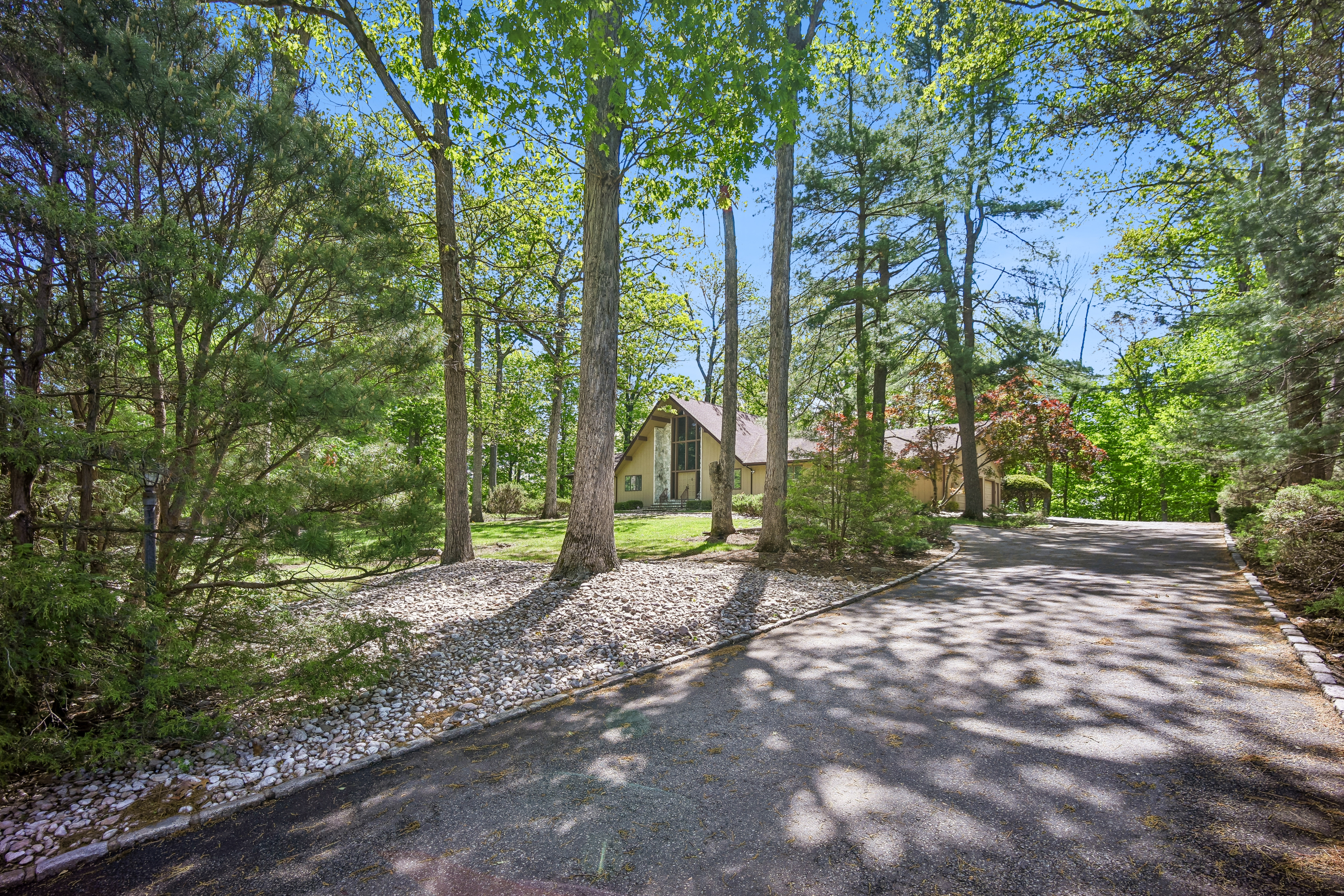  137 High Oaks Drive - 物件實景