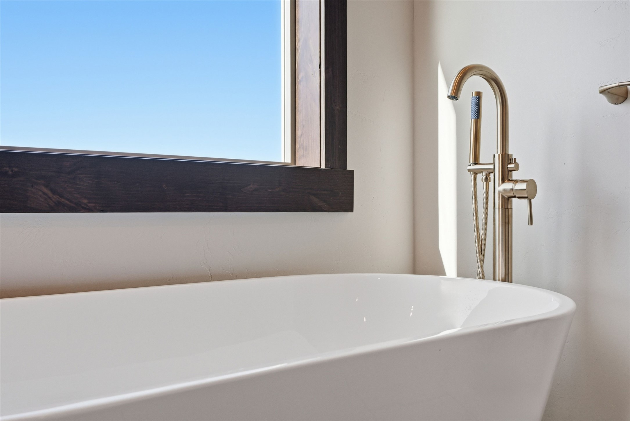  475 Ashleigh Lane - 物件實景