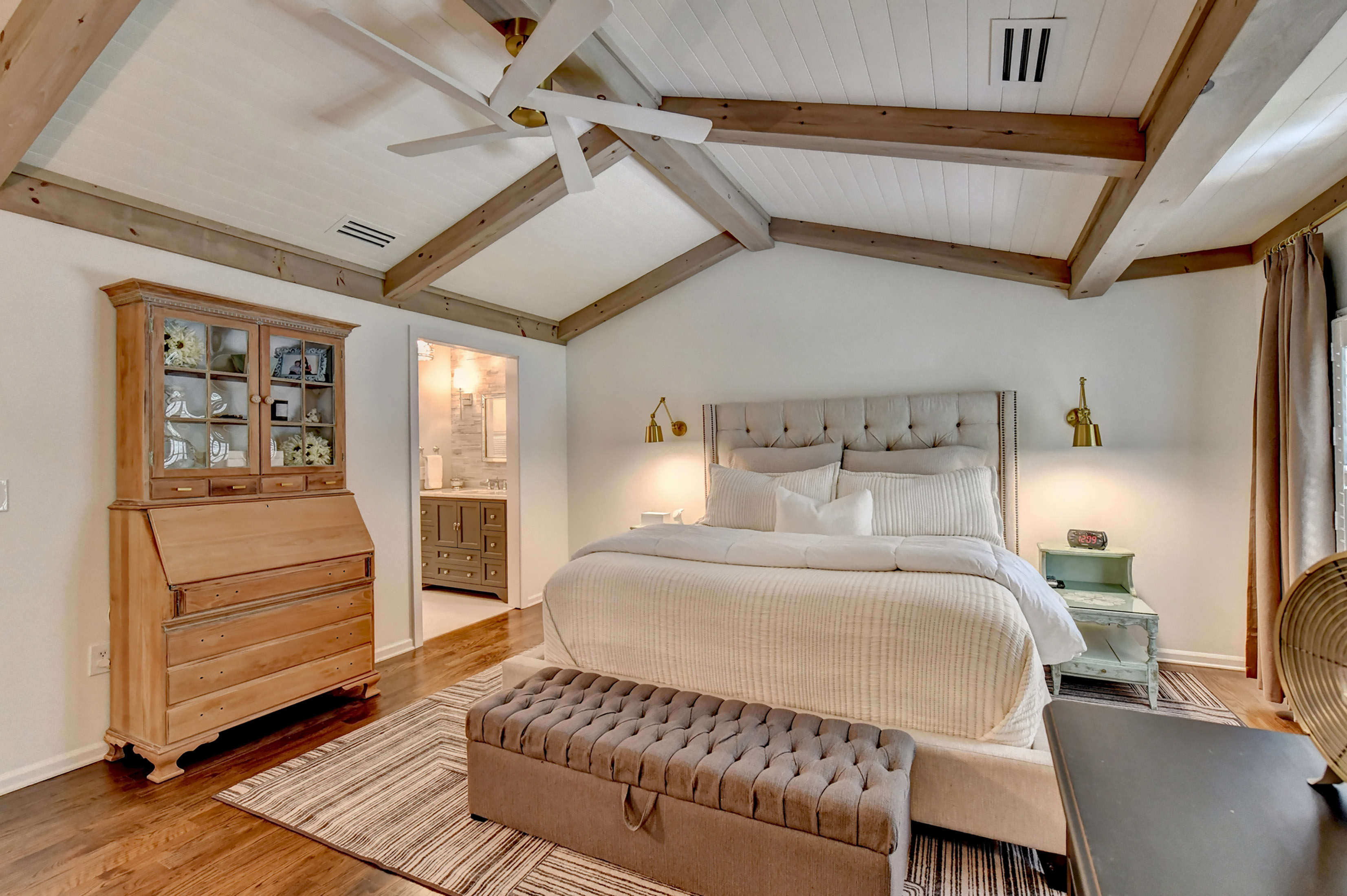  Lovely End-Unit Townhome in Roswell - 物件實景