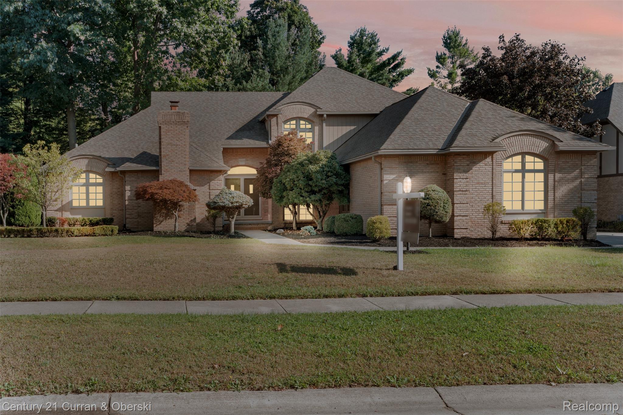 Shelby Charter Township, Michigan, 48317, United States, 4 Bedrooms Bedrooms, ,4 BathroomsBathrooms,Residential,For Sale,1980833