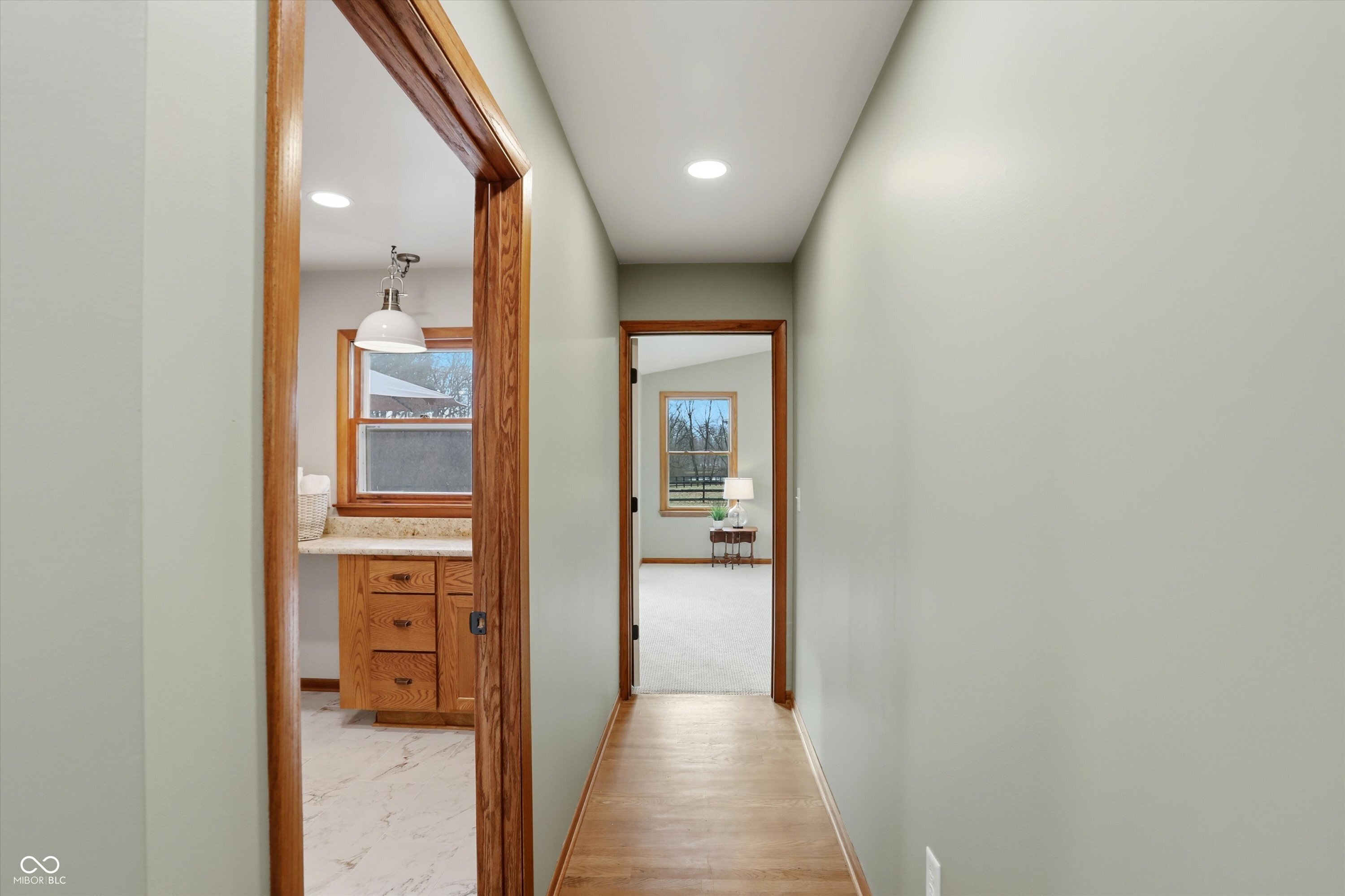 Zionsville, Indiana, 46077, United States, 3 Bedrooms Bedrooms, ,2 BathroomsBathrooms,Residential,For Sale,2008778