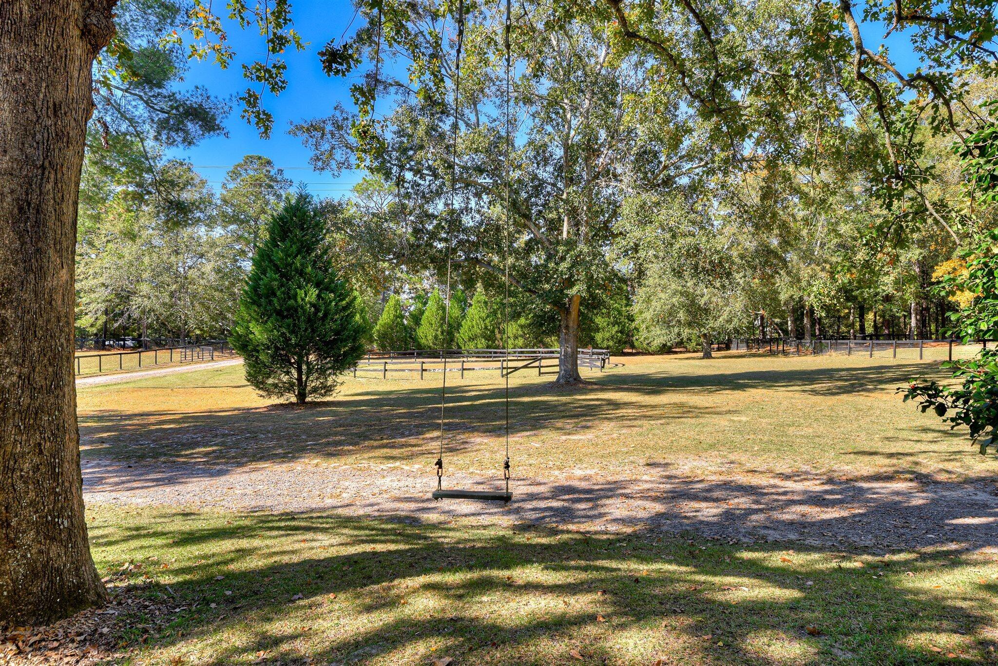 Aiken, South Carolina, 29803, United States, 2 Bedrooms Bedrooms, ,1 BathroomBathrooms,Residential,For Sale,1993088