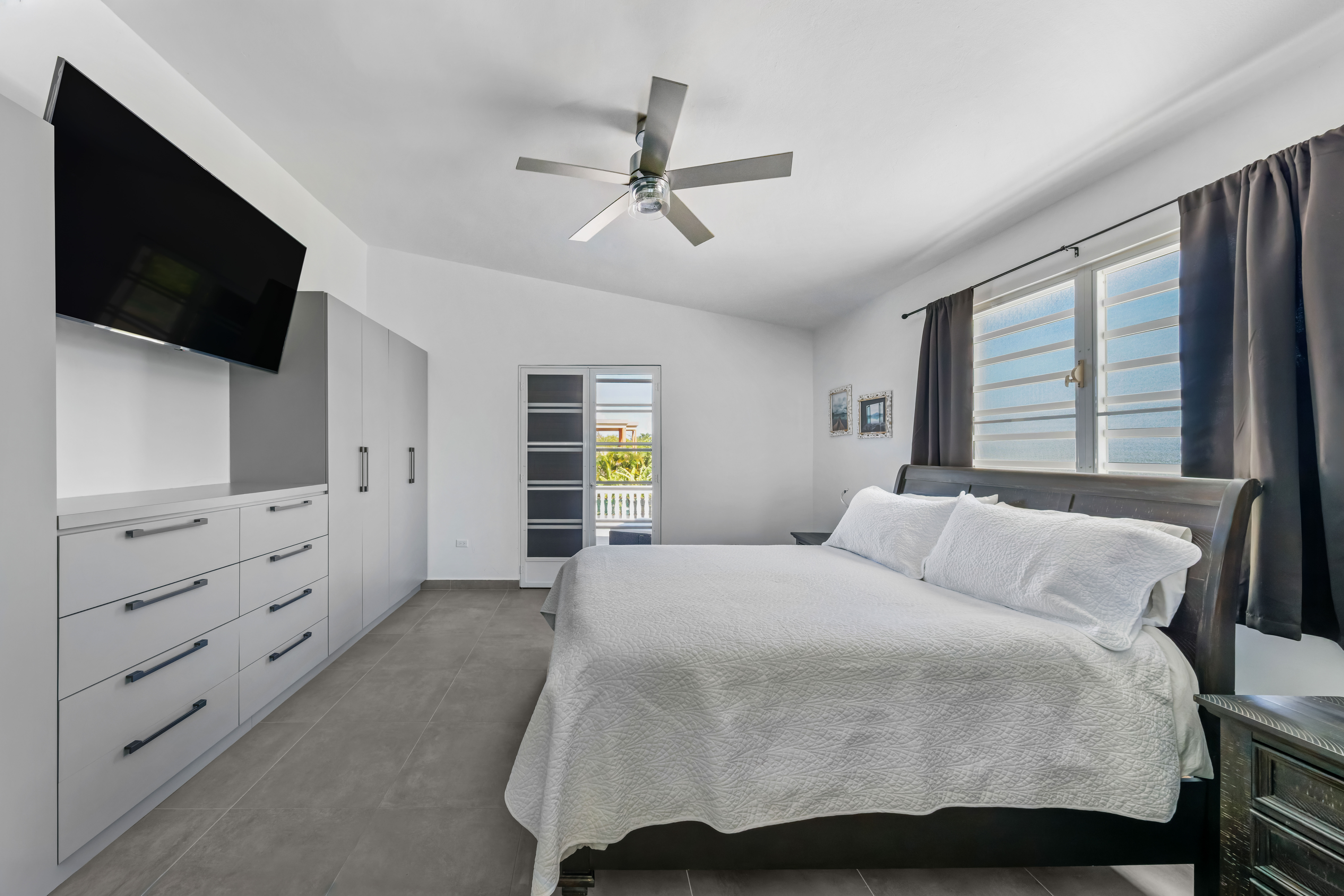  Private Coastal Haven in Camuy’s Sought-After Enclave - 物件實景