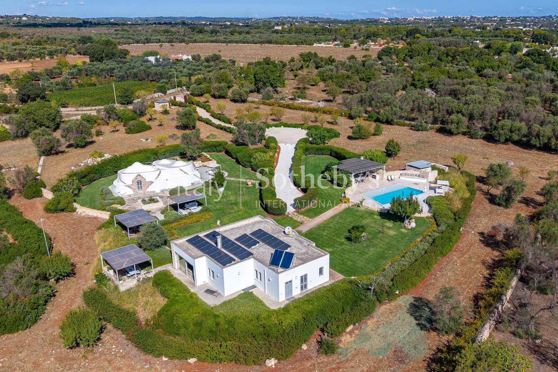  Villa Casolare: history, elegance and a panoramic pool in Ostuni - 物件實景