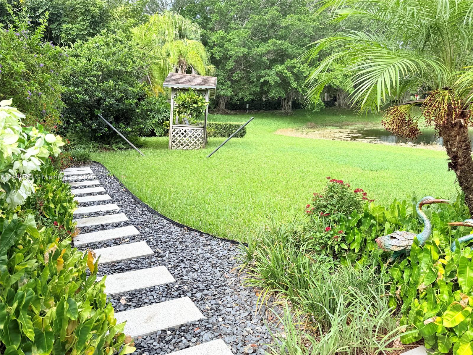 Weston, Florida, 33326, United States, 5 Bedrooms Bedrooms, ,4 BathroomsBathrooms,Residential,For Sale,1987523