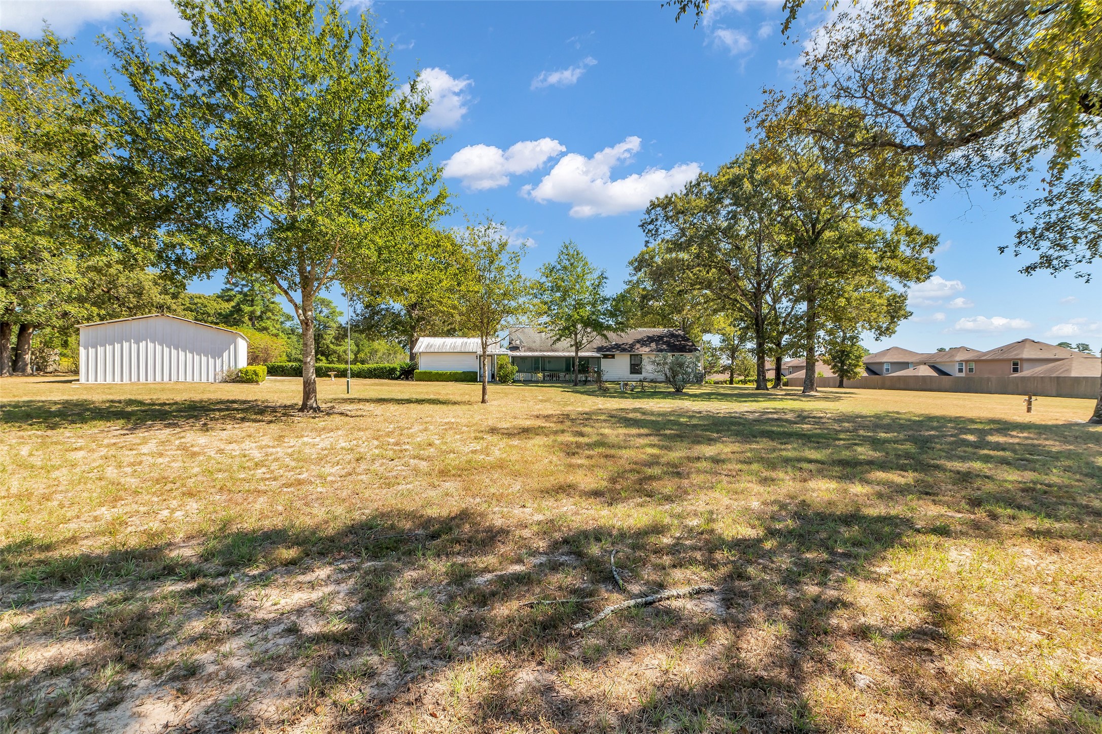Willis, Texas, 77378, United States, 3 Bedrooms Bedrooms, ,2 BathroomsBathrooms,Residential,For Sale,2001772