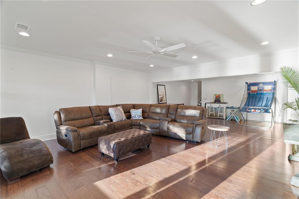 Big Canoe, Georgia, 30143, United States, 5 Bedrooms Bedrooms, ,6 BathroomsBathrooms,Residential,For Sale,1996415