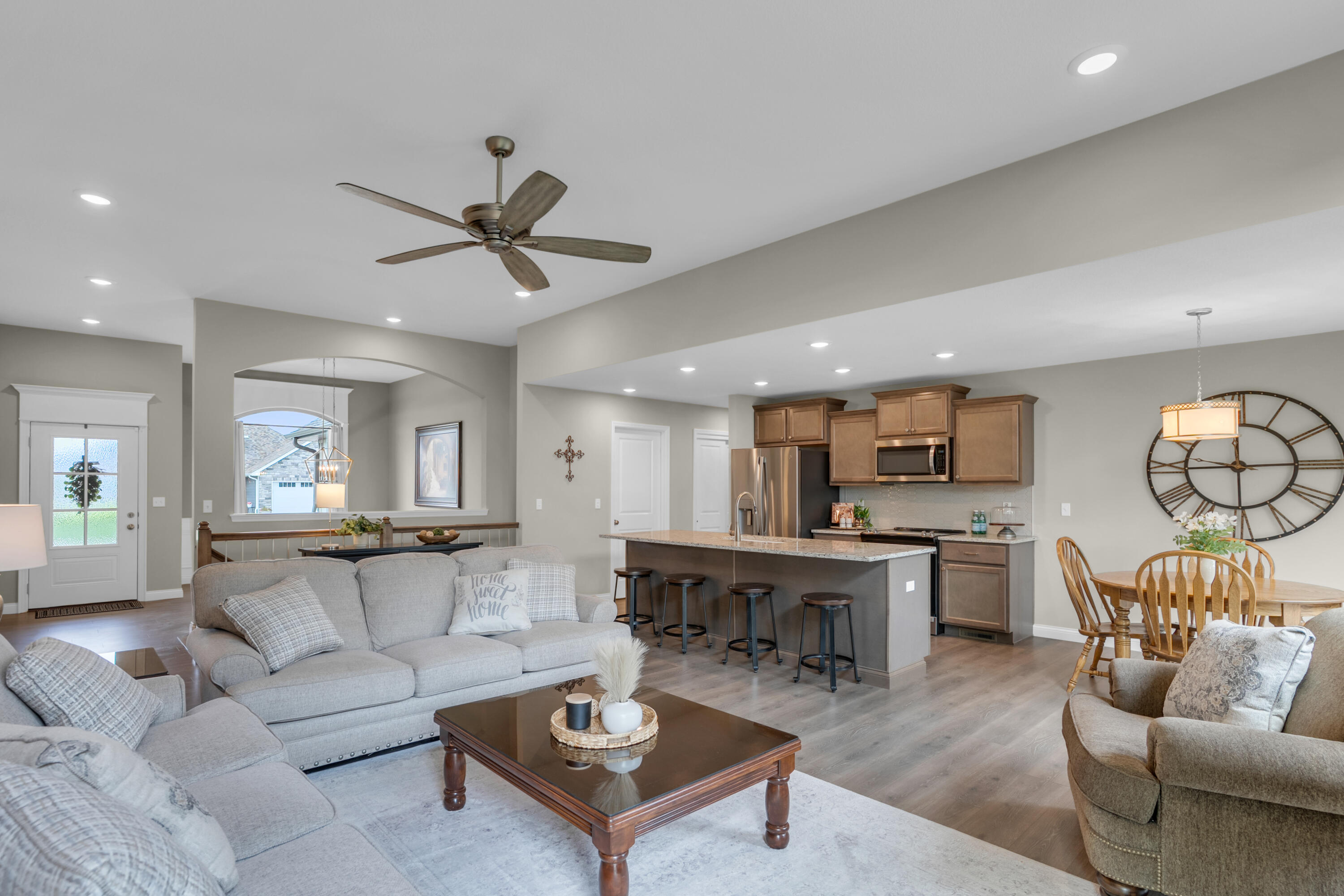 COLUMBIA, Missouri, 65203, United States, 5 Bedrooms Bedrooms, ,3 BathroomsBathrooms,Residential,For Sale,1976271