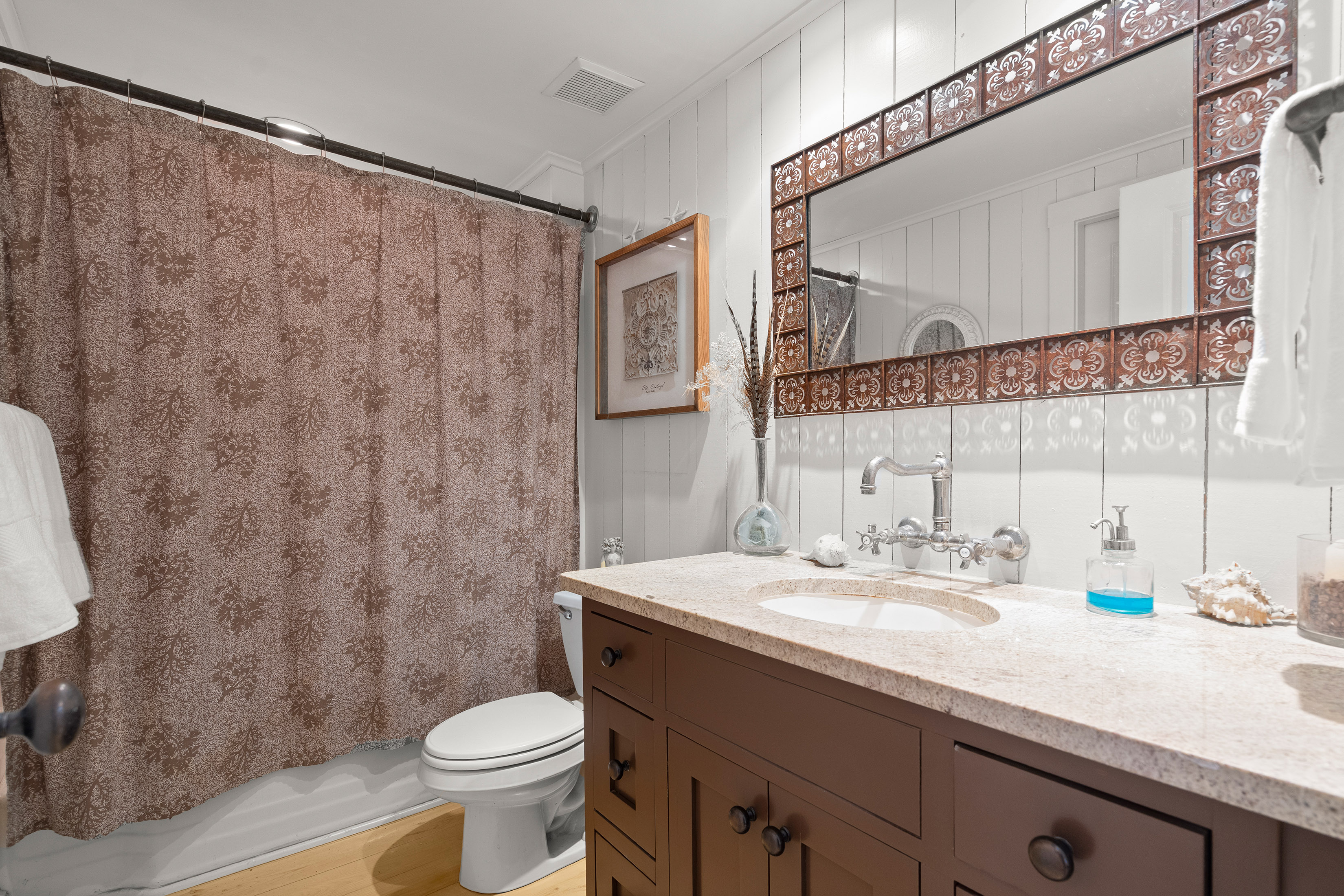  Charming Renovated 1935 Cottage in the Sought-After Underwood Hills Neighborhood - 物件實景