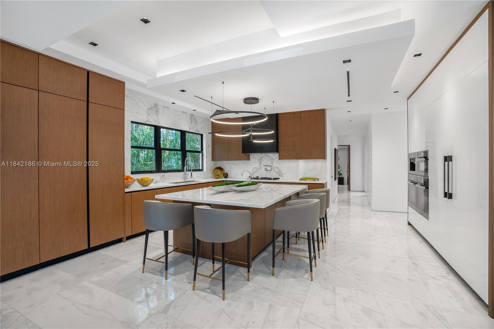 Miami, Florida, 33137, United States, 6 Bedrooms Bedrooms, ,7 BathroomsBathrooms,Residential,For Sale,1903270